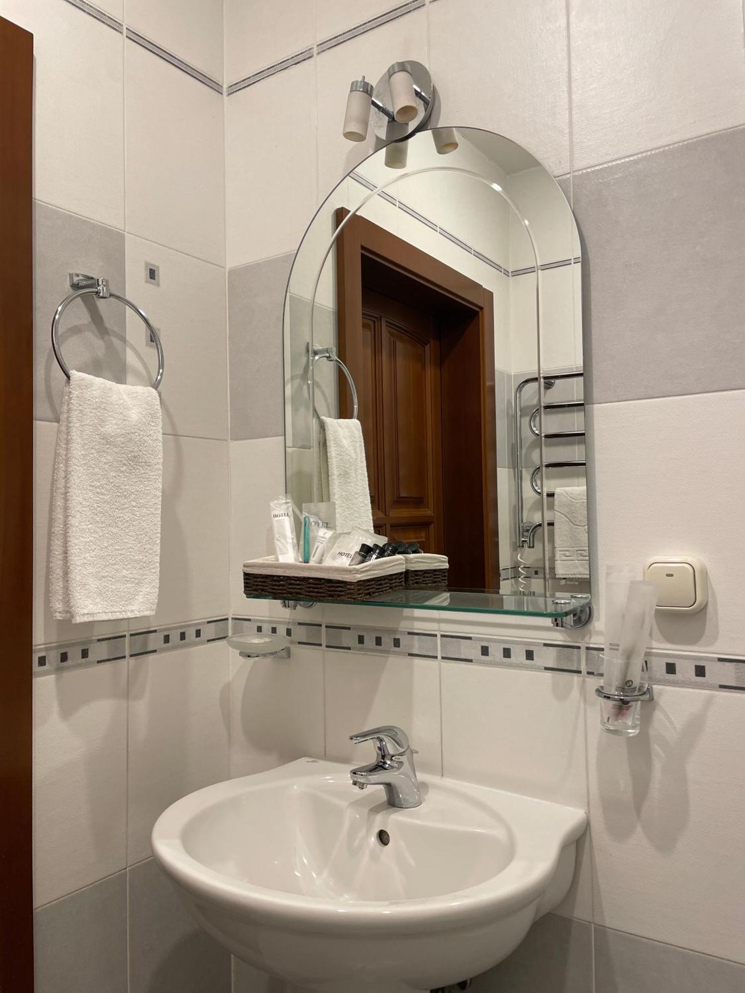 Apartment 5 Almaty Luaran gambar